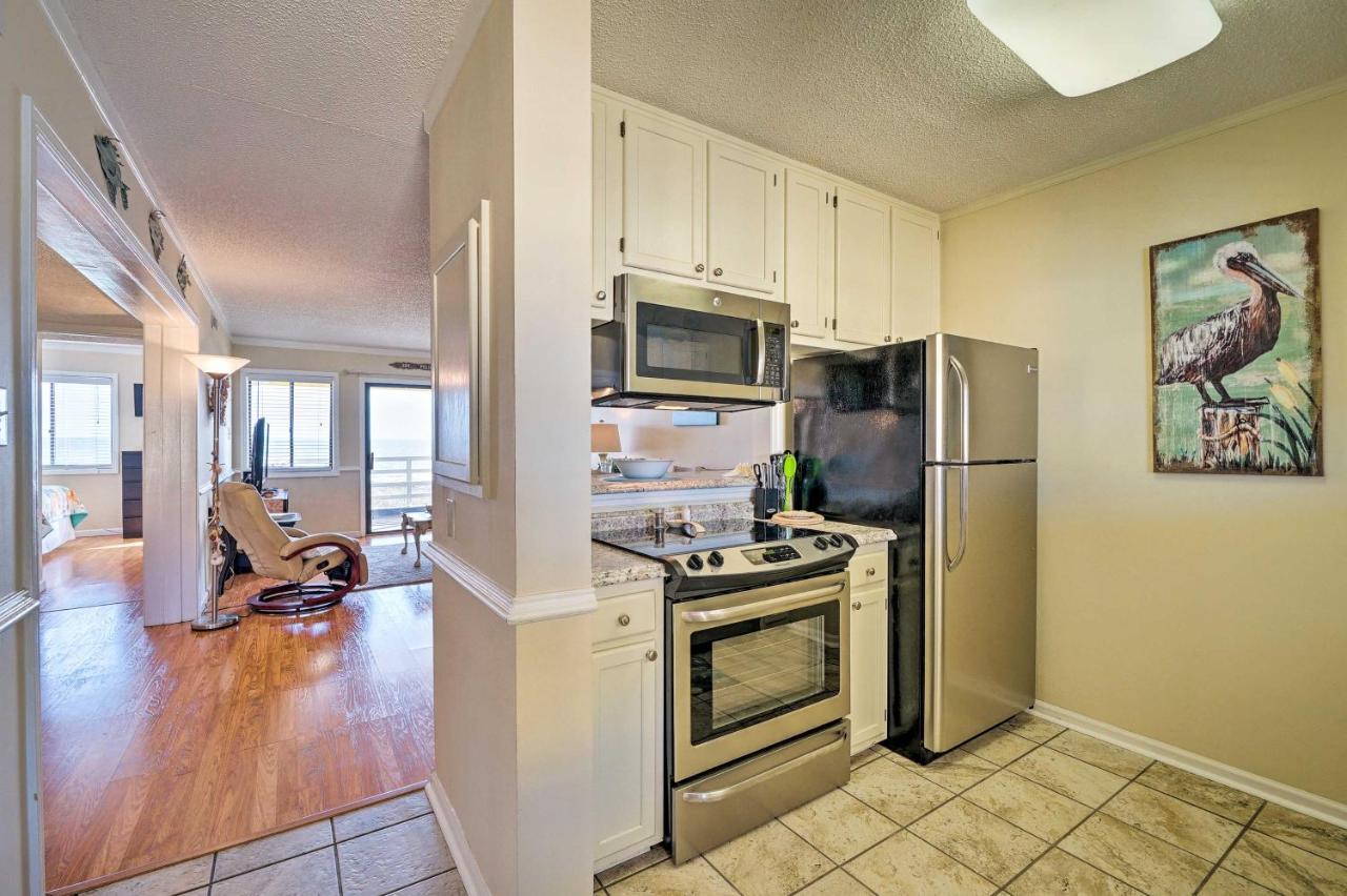 Apartament Breezy Beach Retreat With 180-Degree Ocean Views! Carolina Beach Zewnętrze zdjęcie